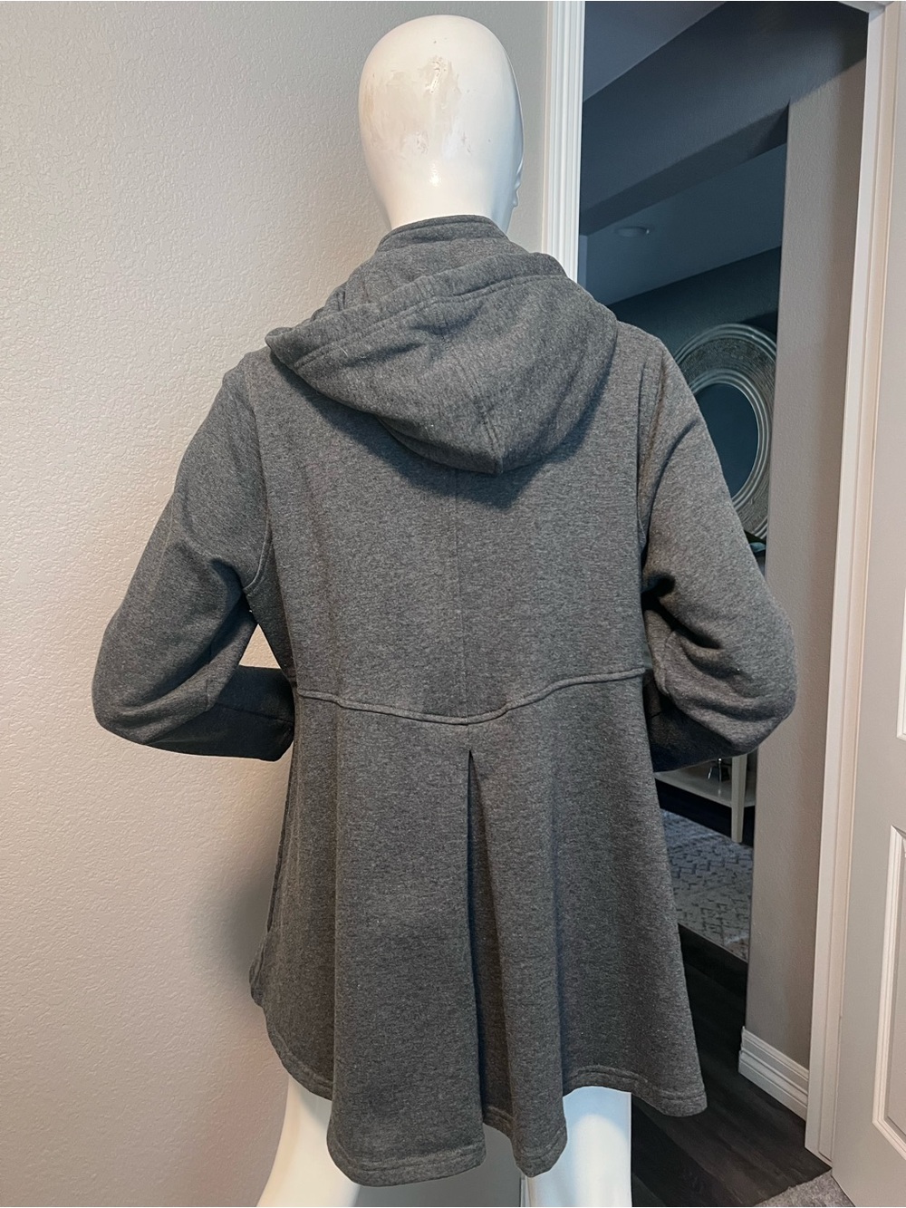 Torrid  Charcoal Gray Hooded Trench Coat size 0 - Picture 4 of 10